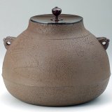 通販【茶道具】 独楽釜 唐松地紋 淡々斎好写 *菊地政光* 炉用*[kmh91015]茶道道具