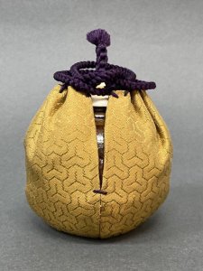 画像3: 【茶道具】唐物「富士茄子」写　茶入　　　　　　大名物（前田利家　所持）写　　*唐物*茄子*文茄*文琳*丸壺*壷 (3)