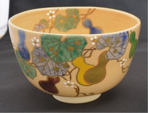 画像1: 【茶道具】色絵　六瓢図　茶碗　　　　*鈴木一点*　　 (1)