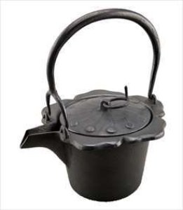 通販販売【茶道道具】 銚子 燗鍋 梅 (螺鈿塗蓋/共蓋) *喜多 通販販売【茶道道具】 銚子 燗鍋 梅 (螺鈿塗蓋/共蓋) *喜多