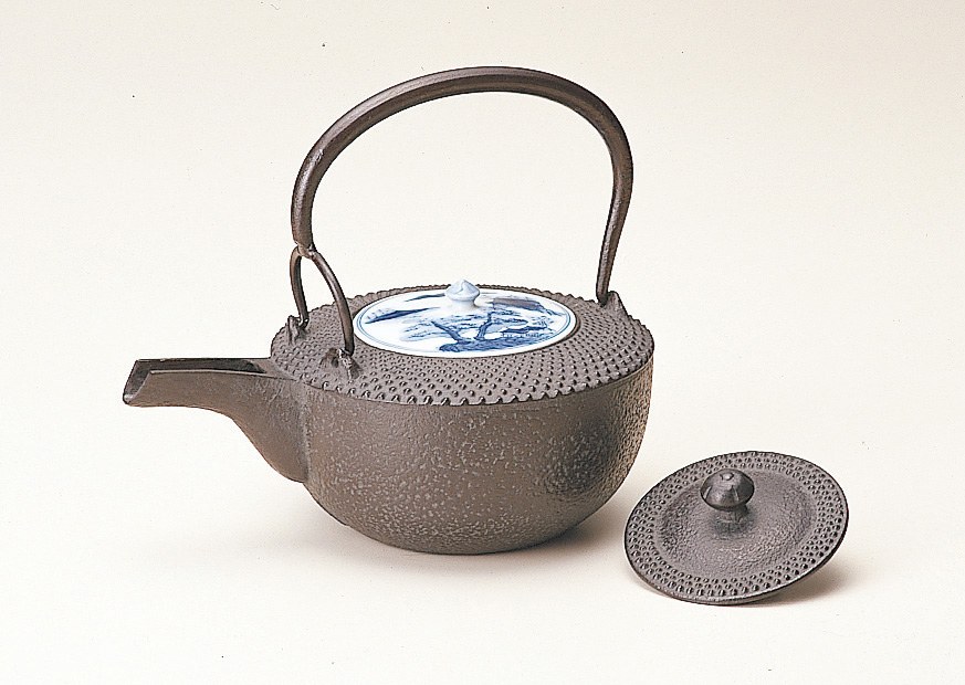 695 菊地政光 竹地紋 銚子 燗鍋 鉄瓶 陶磁器替蓋付き 茶道具 未使用-